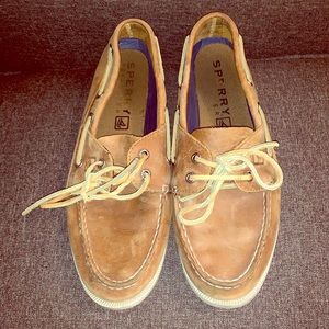 Sperry Topsider